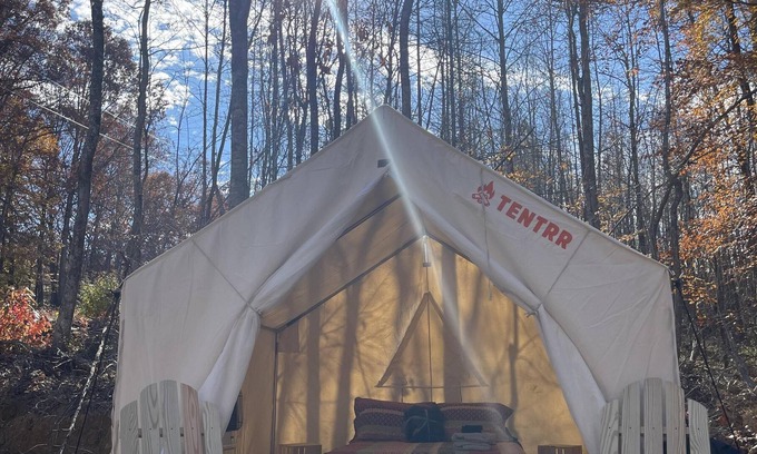 Elgin Alquiler De RV | Tentrr Signature Site - Tennessee Dreamin