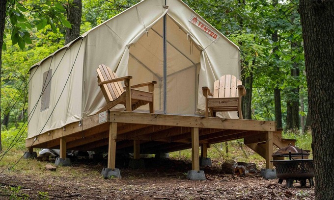 Berkeley Springs Alquiler De RV | Tentrr State Park Site - WV Cacapon State Park - Site C (1.8 miles past Cacapon