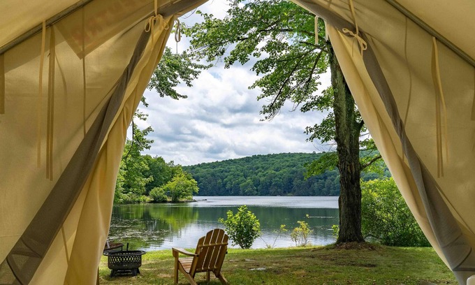 Ancram Alquiler De RV | Tentrr State Park Site - Lake Taghkanic Lakeside Triple - Site A