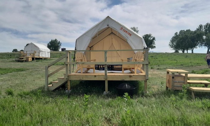 Loup City Otro | Tentrr State Park Site - Nebraska Sherman SRA - Redwood Lakeview C - Single Camp