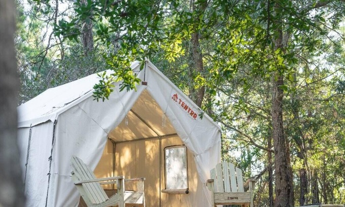 Bay St Louis Alquiler De RV | Tentrr State Park Site - Mississippi Buccaneer State Park - Woodland C - Single