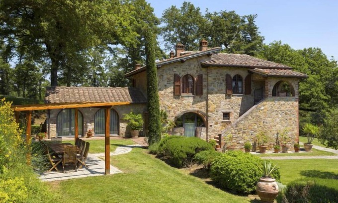 Lucignano Casa | Tenuta Farneta by Interhome