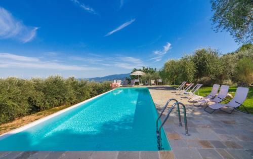 Vicopelago Villa | Tenuta San Giovanni Lucca - Borgo Ai Rovai