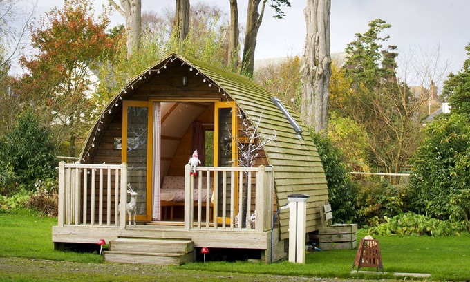 Wigton Cabina | Tepee Pod with hot tub, close to Hadrian's Wall and Solway coast