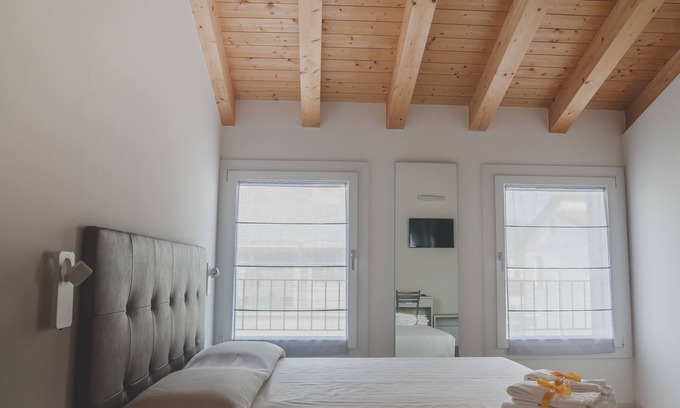Salzano Casa | Terra Ferma Rooms & More