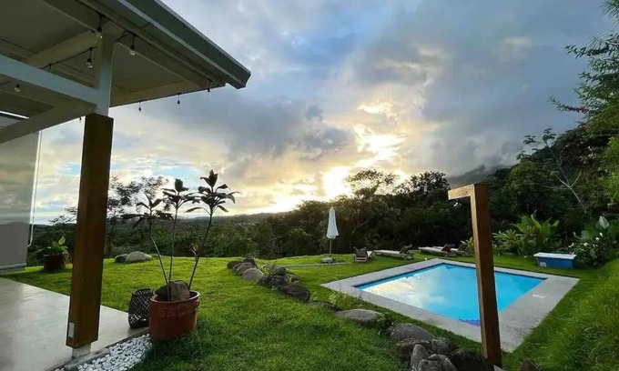 Ciudad Cortés Cabina | Terra Foc: un encantador hotel boutique