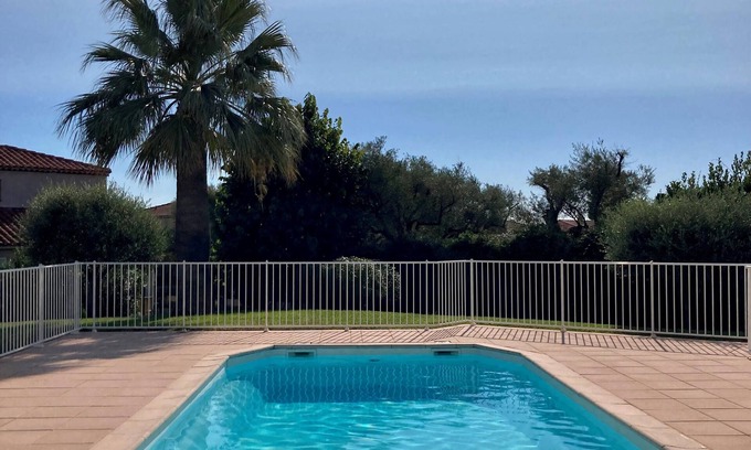 Plaine de la Brague Apartamento | Terraza, piscina, aire acondicionado, vista al mar, cerca de la playa, capacidad para 4 personas, Antibes
