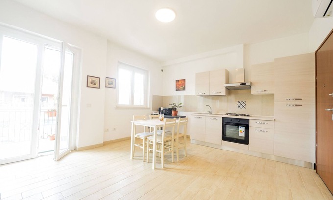 Capannelle Apartamento | Terraced Apartment by the Ancient Appian Way 4