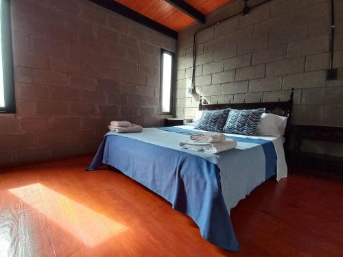Termas de Río Hondo Casa | terraza con asador privado