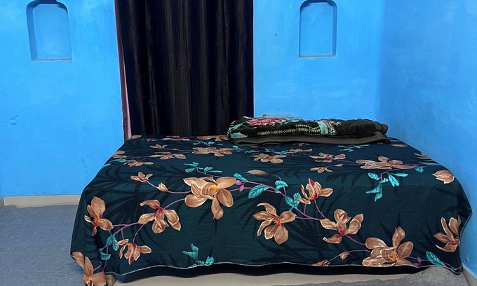 Jhusi Casa | Terrific bungalow walking distance from Kumbh Mela and Ghats Family friendly