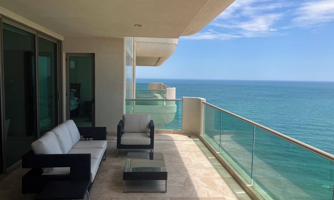 Puerto Peñasco Complejo | Tessoro 902 - Elegant beach front condo