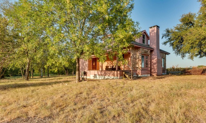 Westminster Cabaña | Texas Country Cottage on 15 Acres!