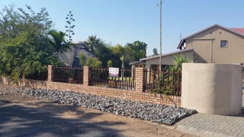 Phalaborwa Casa | Texas Guesthouse