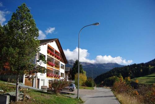 Savognin Apartamento | Tgesa Marlotscha