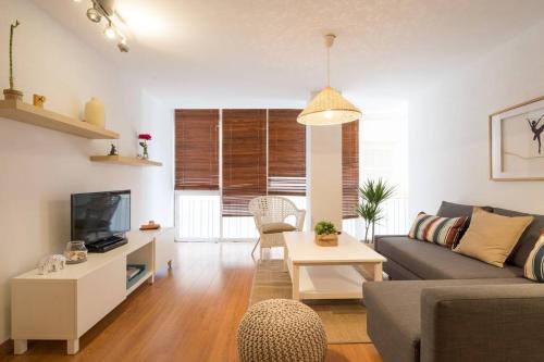 Perchel Sur Apartamento | TGH/Málaga centro con parking