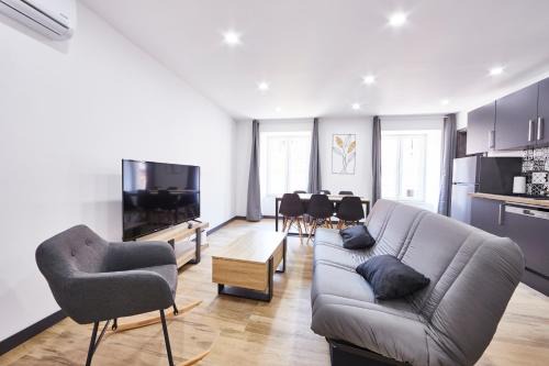 Thann Apartamento | TH 201 Appartement F3 spacieux 1 à 5 personnes au 2ème étage