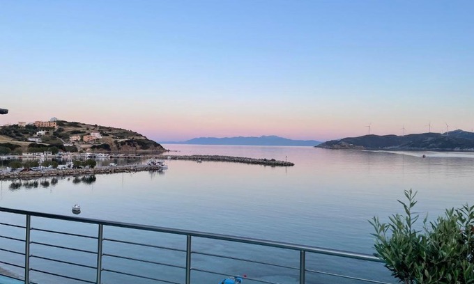Agii Apostoli Hotel | Thalassa view