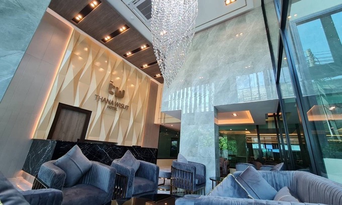 Banglamphu Hotel | Thana Wisut Hotel