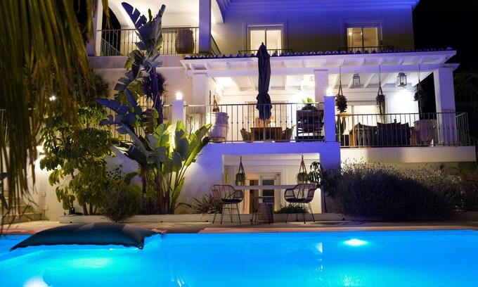 Coin Apartamento | Thani Holidays