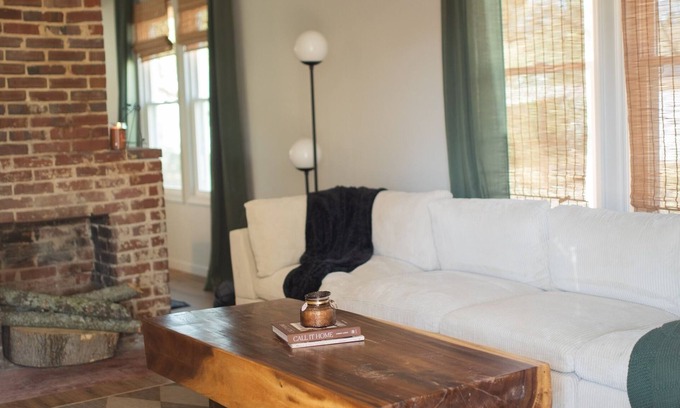 Murfreesboro Cabaña | THE 1928 located in Historic Downtown Murfreesboro Where Vintage and Modern meet