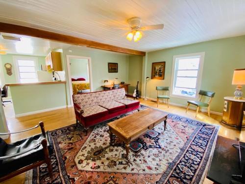 Bisbee Apartamento | The 400 Club in Brewery Gulch