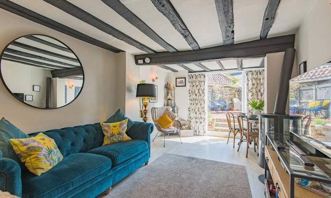 Sandwich Cabaña | The Abode, Sandwich, Kent