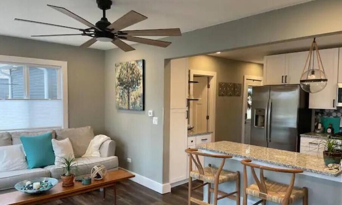 Village of Lakewood Casa | The Acorn @ Oaks on The Fox