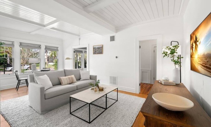 Hyde Park Apartamento | The Adaline #1 - Luxury Hyde Park Apt Near Bayshore