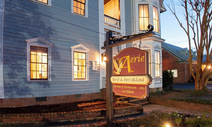 New Bern Cama Y Desayuno | The Aerie Bed and Breakfast