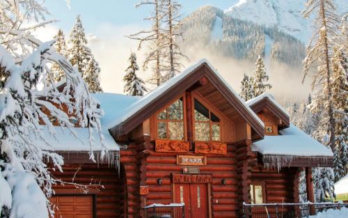 East Kootenay Chalet De Esquí | The Alders Chalet - by Fernie Central Reservations