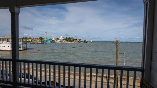 Ciudad de Belice Cama Y Desayuno | The Ambassador's Terrace