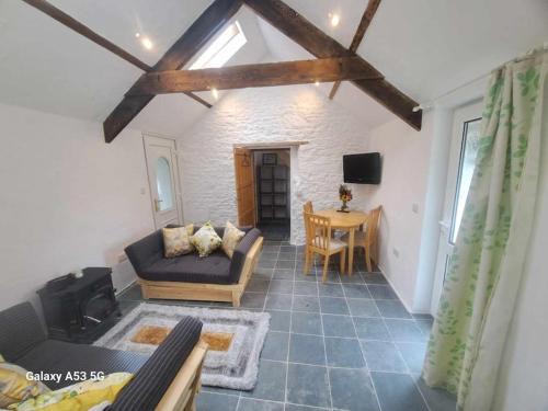 Castlemartin Casa | the anchor light