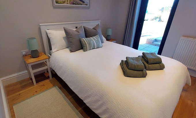 East Dereham Cabaña | The Annex at Holly Glenn