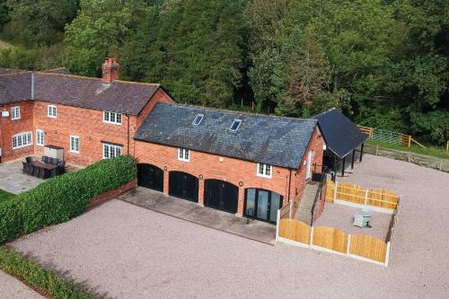 Montgomery Casa | The Annexe