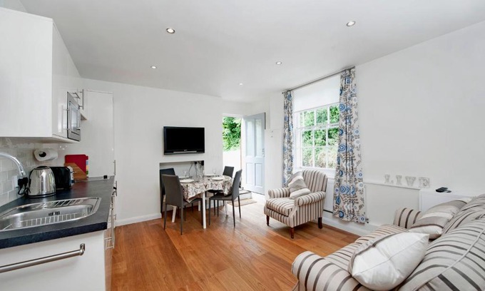 Winchester Apartamento | The Apartment, 24 West End Terrace, Winchester