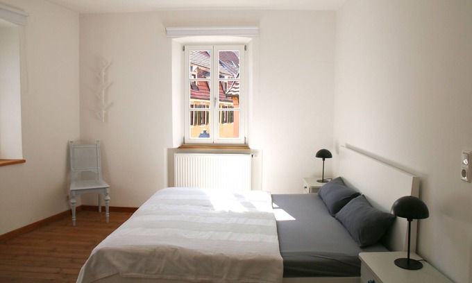 Marktbreit Apartamento | El apartamento "ZWEI" en la antigua posada "Zur Höll" en Marktbreit