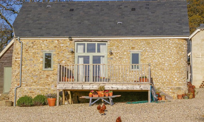 Axminster Casa | The Apple Barn at Wyke Farm