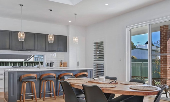 Bathurst Casa | The Arches - Art Deco Inspired, Chic Interiors