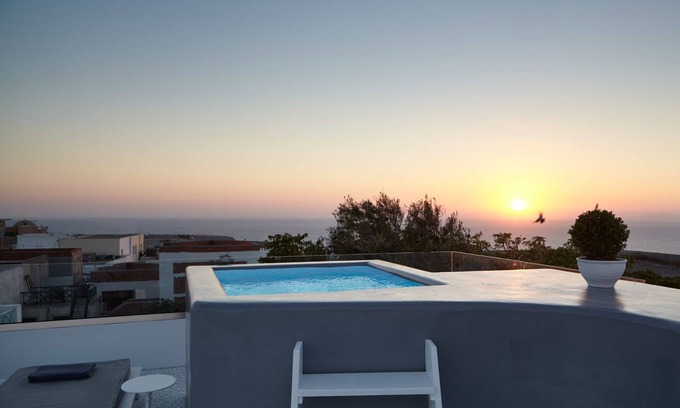 Oia Hotel | The Arches