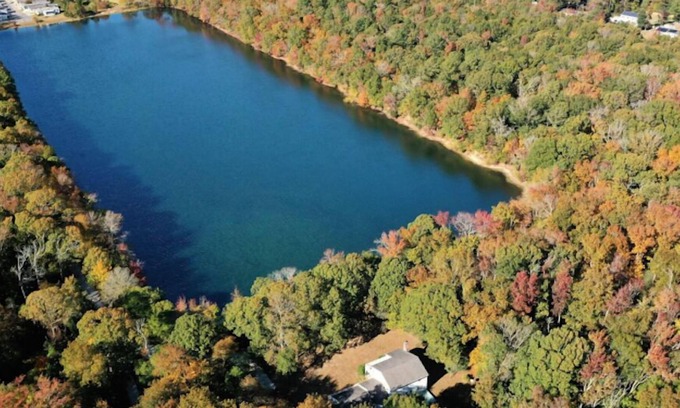 Goshen Alquiler De Eote | The Ark at StBabs Grande Retreat on Lake Safe Haven (Jersey Cape)