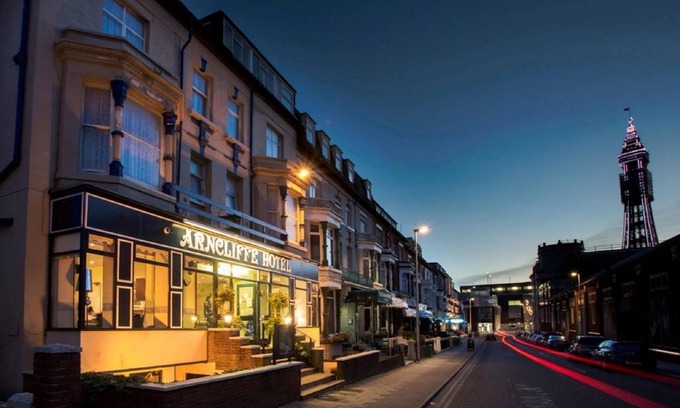 Blackpool Town Center Hotel | The Arncliffe