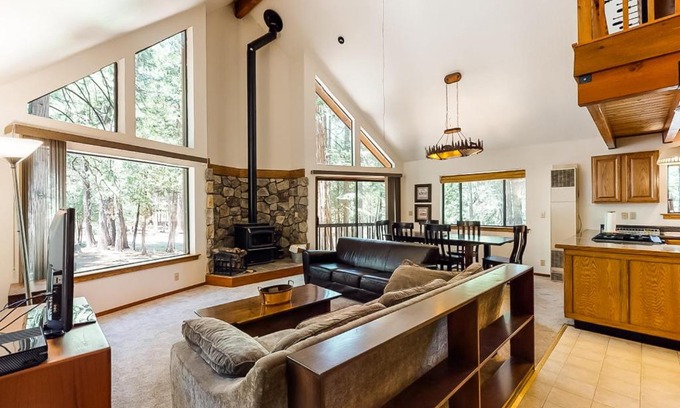 Arnold Casa | The Arrow House