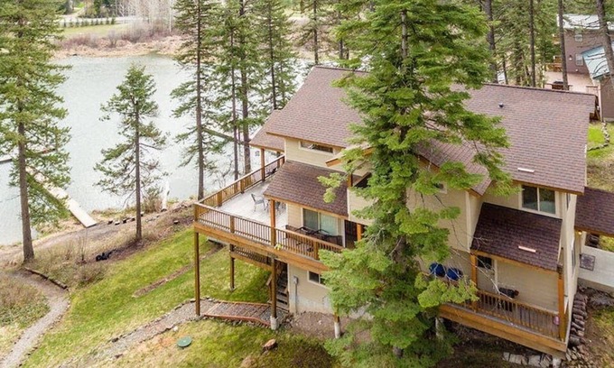 Coeur d'Alene Casa | The Arrowleaf at Echo Bay | Quiet Waterfront Home