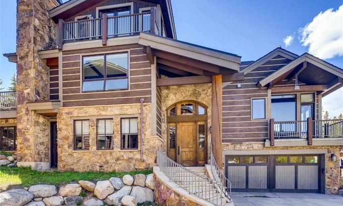 Copper Mountain Cabina | The Artisan Lodge ⛷ Ski In/Out 🔱 Gated ♨️ Rooftop Spa $0 Cleaning & Pet Fee