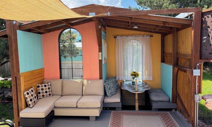 Monument Cabaña | The Artist's Cottage, downtown Monument, CO