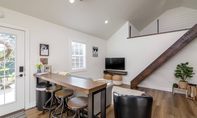 Millersburg Casa | The Aspen . Trailside Lodging
