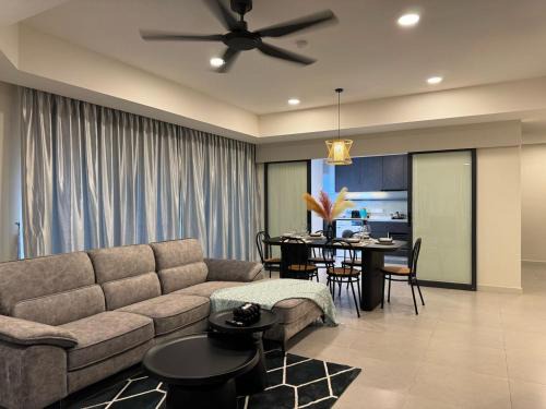 Kuala Lumpur Apartamento | The Atrium at Jalan Ampang by OKBnB - Classy 3Bedroom Family Suite nearby KLCC , TRX and Pavilion KL