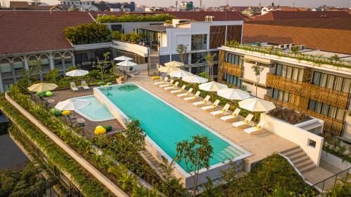 Downtown Siem Reap Hotel | The Aviary Hotel