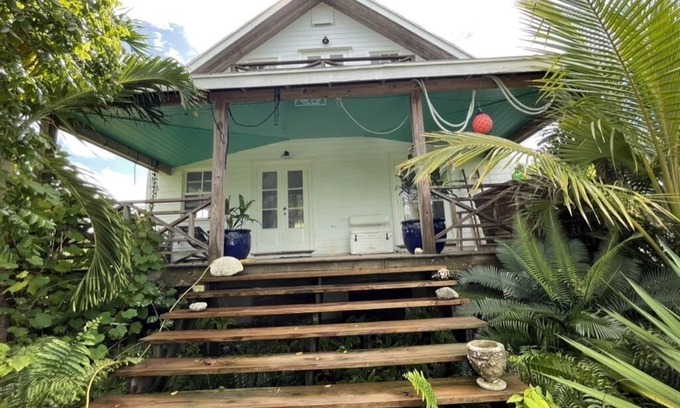 Rock Sound Casa | The Bahamian Farm House