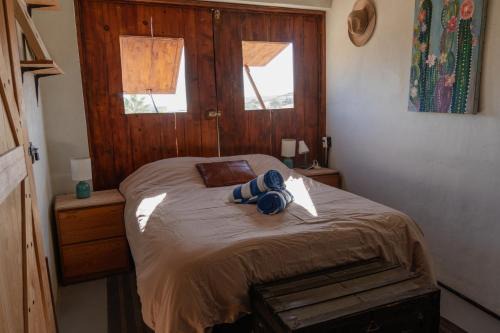 La Fortuna Cabina | The Baja Station - Queen Room
